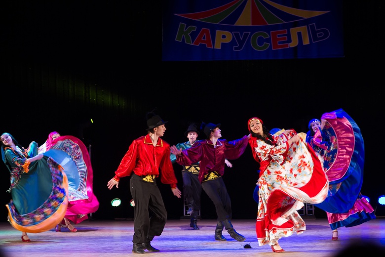 Юные томичи лучше всех станцевали казачьи танцы на всероссийском фестивале