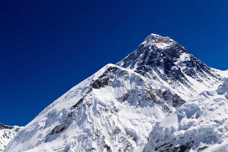 Землетрясение в Непале уменьшило высоту Эвереста