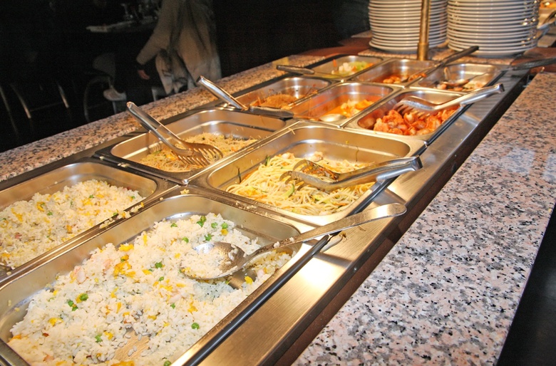 Обеды в столовых вузов Томска стоят от 60 до 120 рублей
