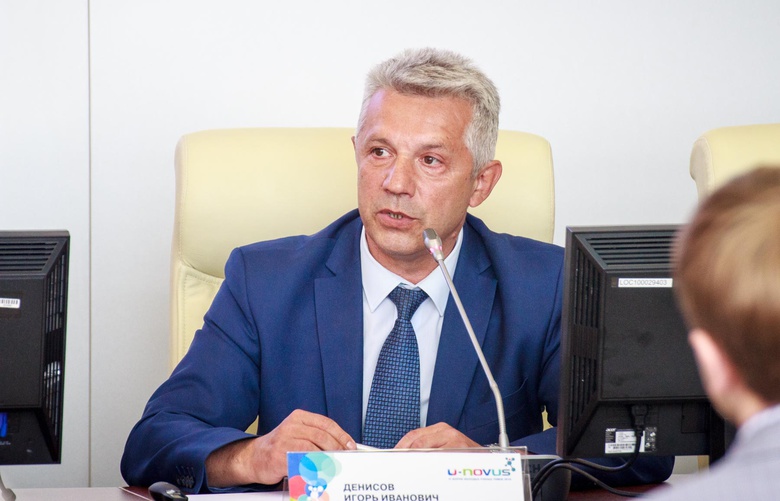 В Сибири впервые стартовал чемпионат по робототехнике
