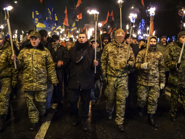 «Правый сектор» отказался подчиняться украинскому Минобороны