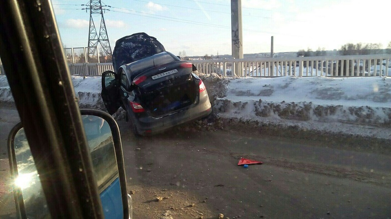 В Томске пятимесячный мальчик благодаря детскому креслу не пострадал в тройном ДТП