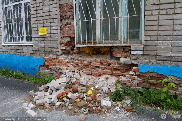 Александровский район расселит жителей восьми аварийных домов