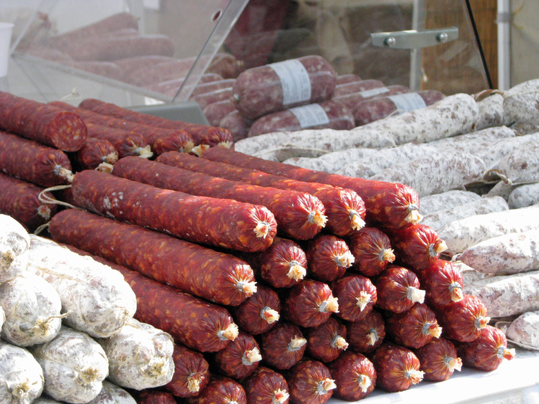 За кражу колбасы томичу грозит до четырех лет колонии