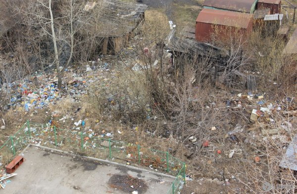По требованию прокурора суд обязал мэрию убрать незаконные свалки