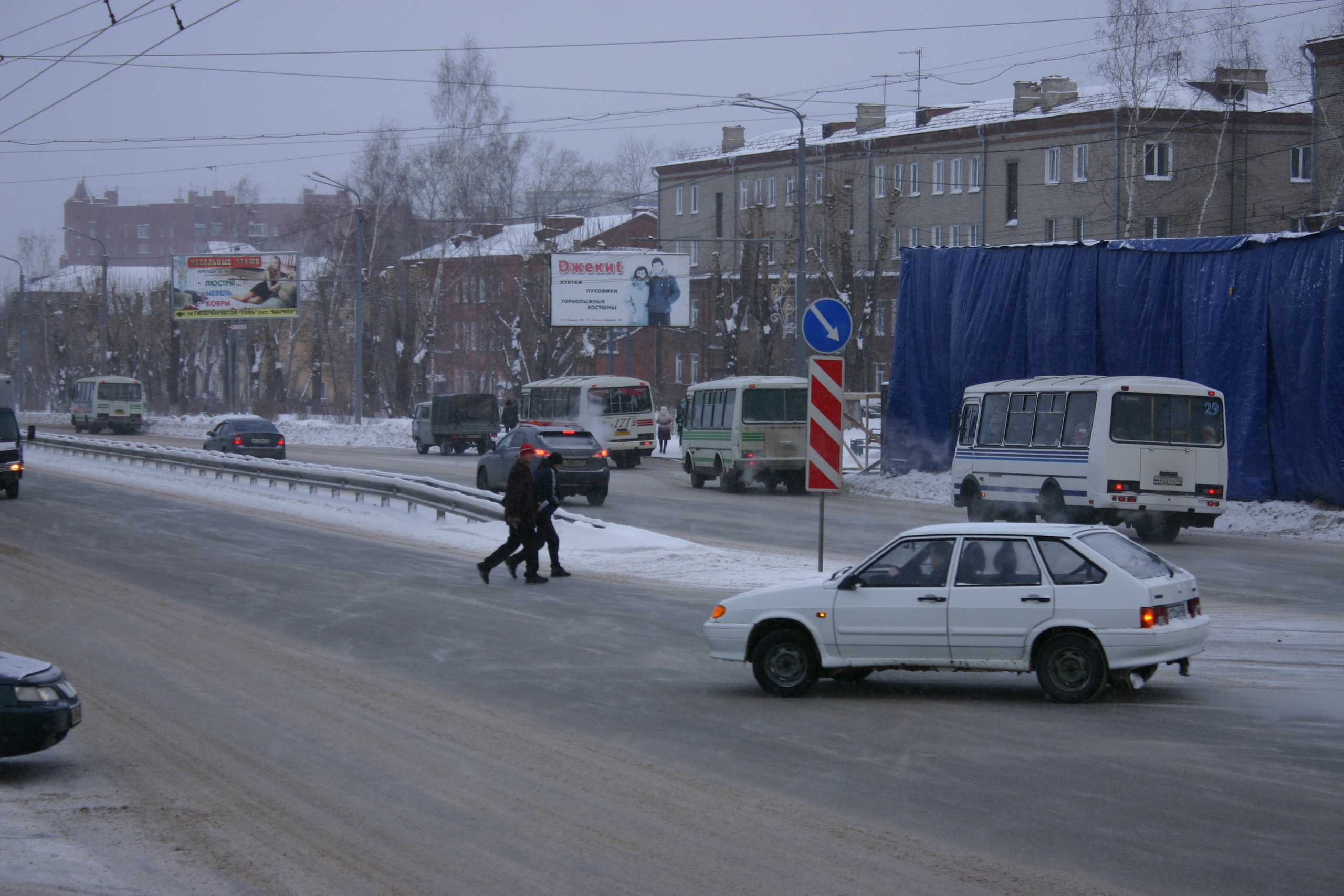 В Парабели снизились цены на такси