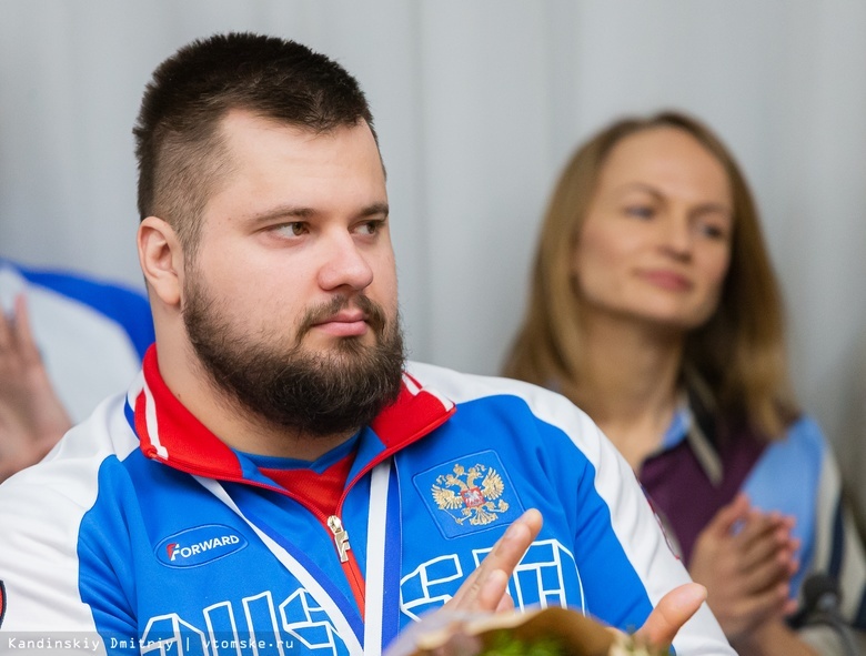 Томич установил новый рекорд России на чемпионате по пауэрлифтингу