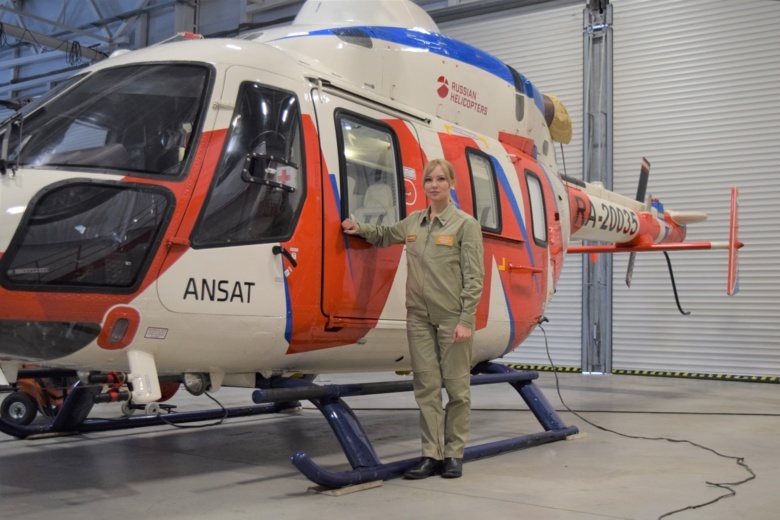 Вертолетом санавиации в Томской области впервые будет управлять девушка-пилот