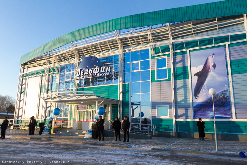 В Асино открылся 25-метровый бассейн с пятью дорожками и тренажерным залом (фото)