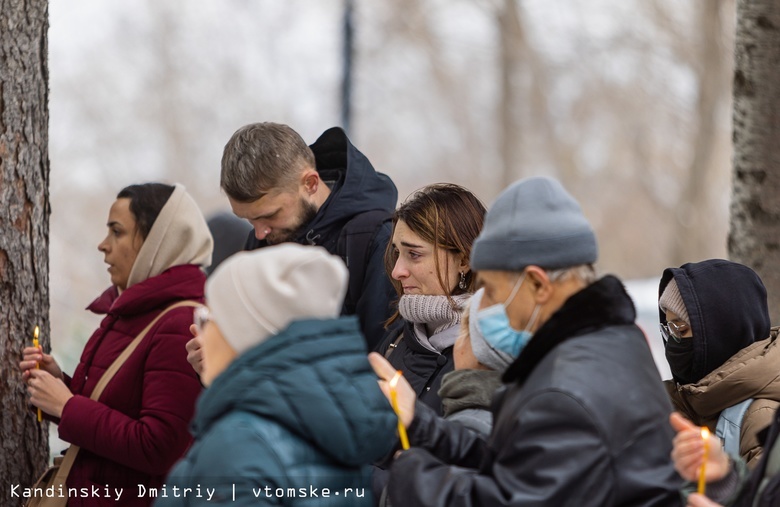 «Если не противостоять злу, оно может вернуться»: томичи вспомнили имена жертв политрепрессий