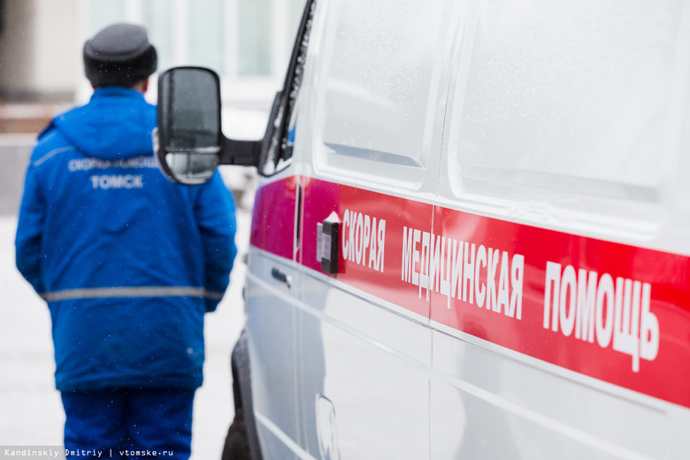 Двое пострадали при столкновении 3 автомобилей в центре Томска