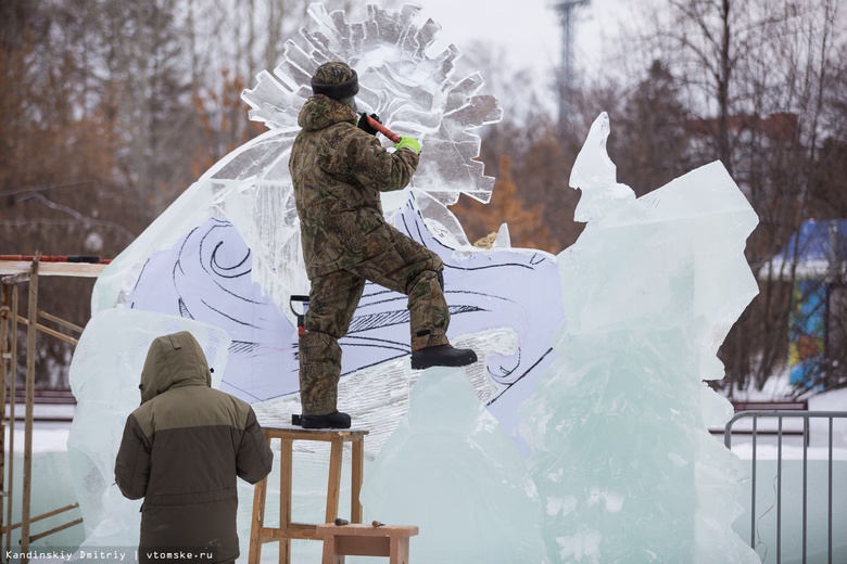 Более 500 тонн льда используют этой зимой мастера фестиваля «Хрустальный Томск»