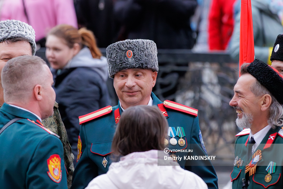 В Томске отрепетировали парад ко Дню Победы. Посмотрите, как это было |  07.05.2024 | Томск - БезФормата