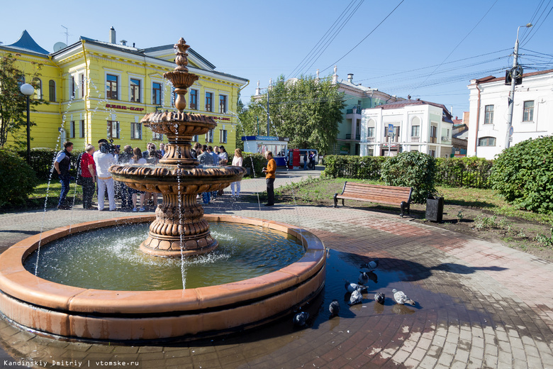 Мэр Томска попросил полицию чаще патрулировать новые места отдыха с фонтанами
