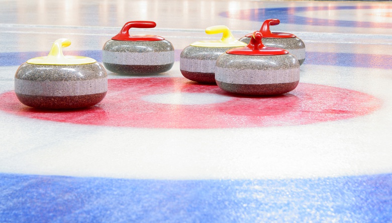Сборная Томской области по керлингу победила на чемпионате Сибири