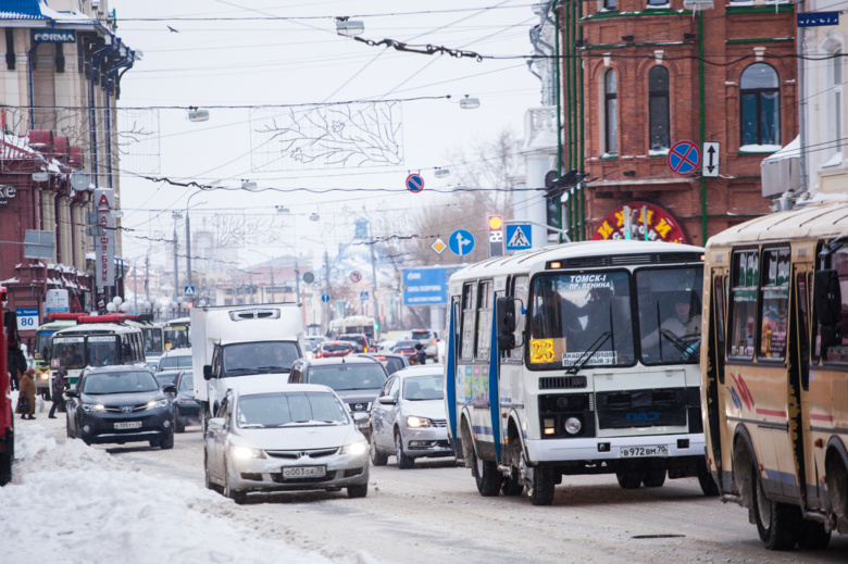 В новогоднюю ночь в центре Томска изменится схема движения