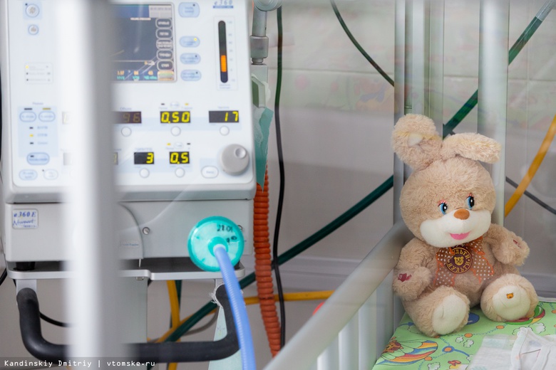 Малышке с опухолью требуется помощь томичей
