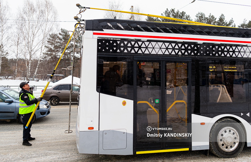 Троллейбусы с увеличенным автономным ходом начали ездить в Томске. Узнали их маршрут