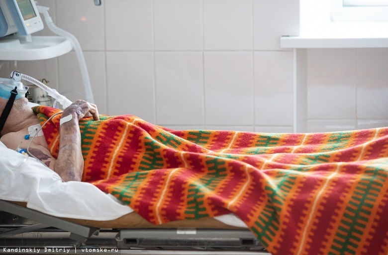 Более 2 тыс человек госпитализированы с COVID-19 в Томской области