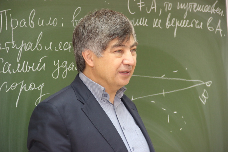 Проведи майские праздники с пользой