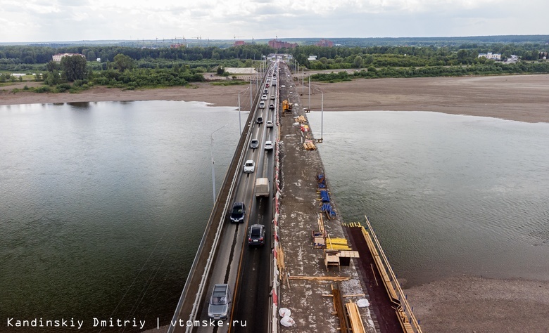 Грузовикам тяжелее 5 тонн вновь на сутки запретят движение по Коммунальному мосту
