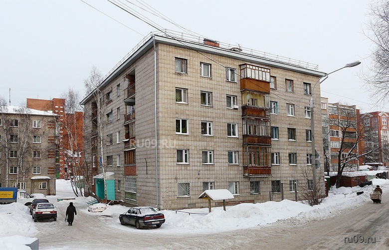 В пятиэтажке произошло два возгорания одновременно