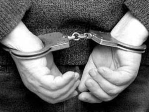 Автомобиль грабителей протаранил патрульную машину ЧОПа