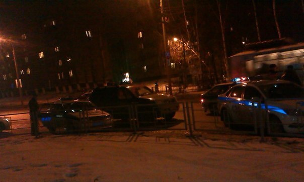 На улице Интернационалистов автомобиль насмерть сбил девушку (фото)