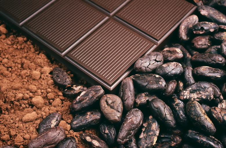Злоумышленник похитил 700 килограммов какао
