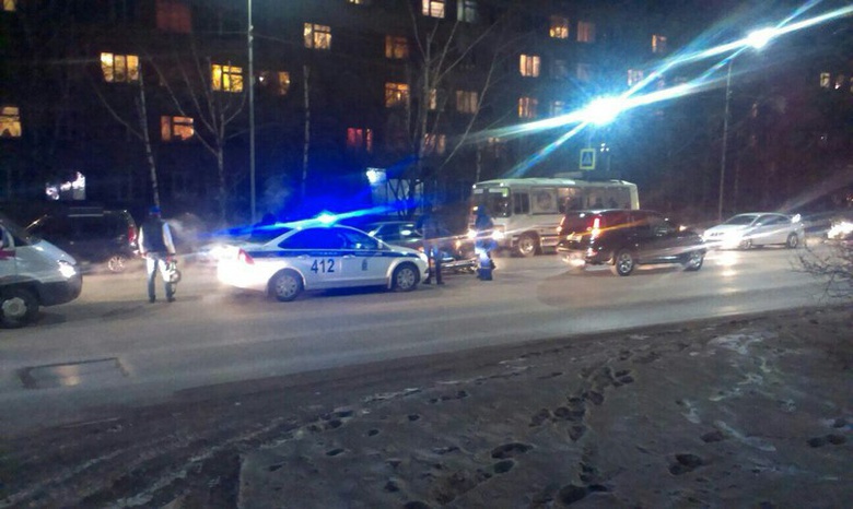 Двоих девушек сбили на пешеходном переходе в Томске
