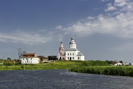 Православные священники отправляются в крестный ход по рекам области (фото)