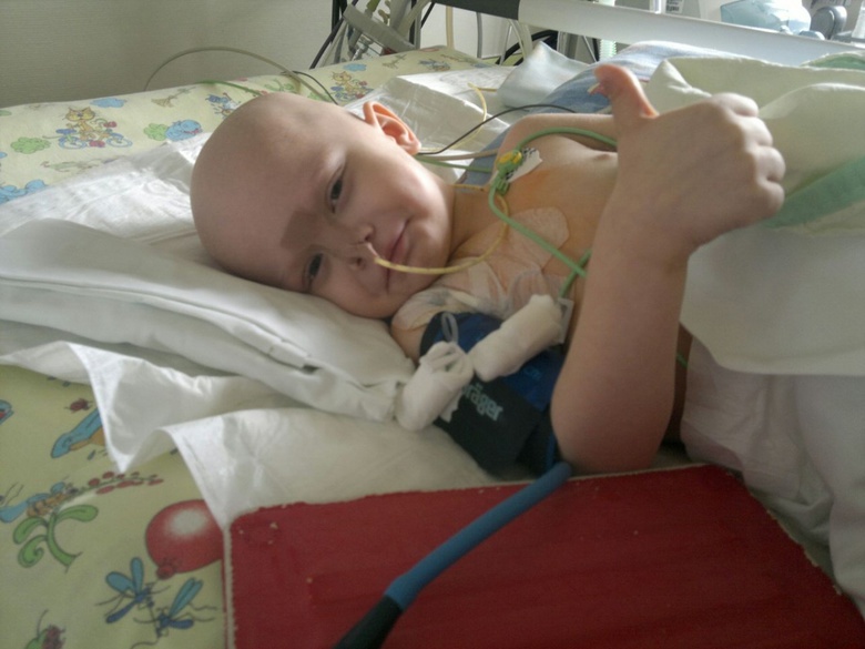 Томичей просят собрать 100 тыс на лечение мальчика с онкозаболеванием