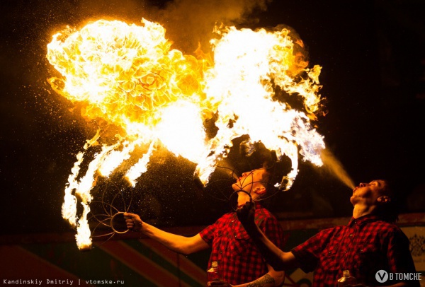 Томичи увидят огненное шоу и «переместятся» в прошлое и будущее на фестивале в Горсаду