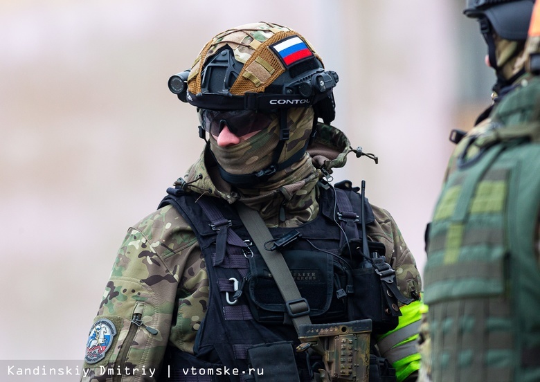 Полиция задержала в Томске участников наркогруппировки, торговавших героином