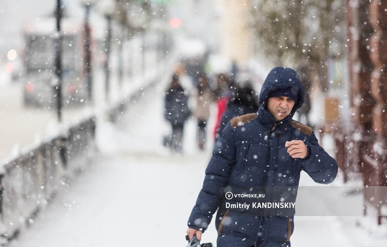 Сильный ветер, снегопады и гололед ожидаются в Томске