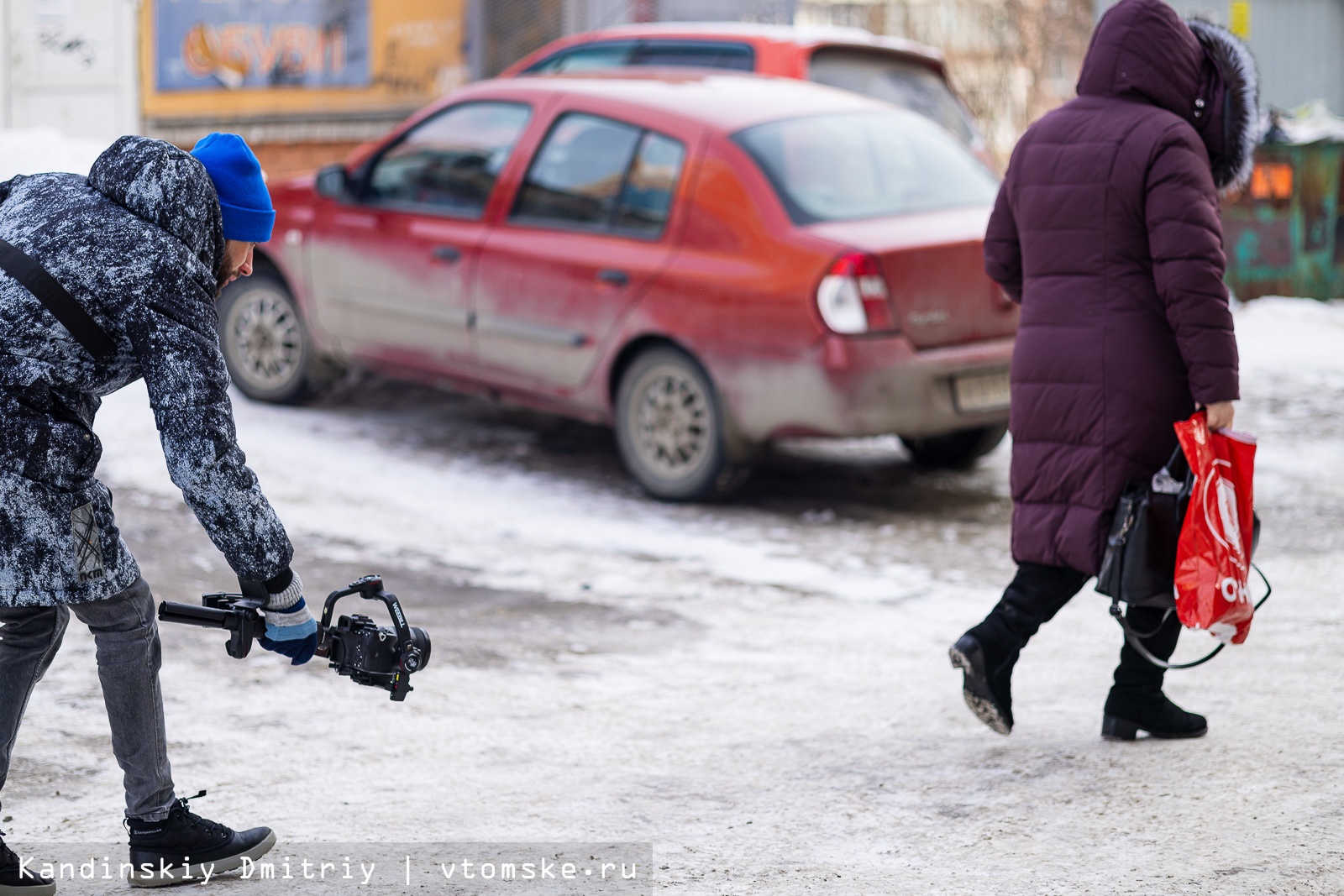 Скользкие улицы и дворы: что происходит с уборкой тротуаров в Томске |  21.03.2023 | Томск - БезФормата