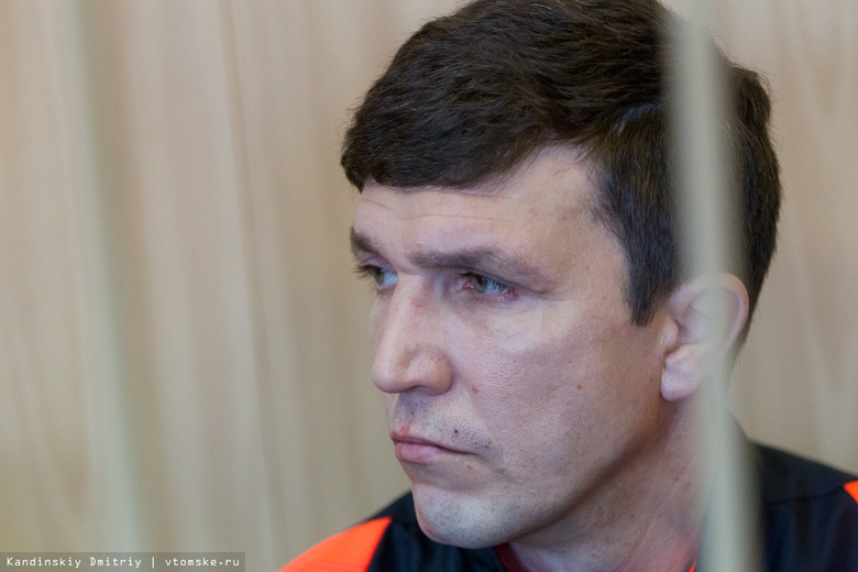 Обвиняемого в коррупции экс-начальника томского УБЭП оставили под стражей до 19 июня