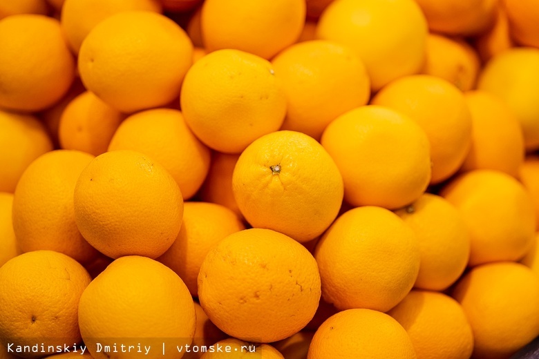 Апельсины сильно дорожают в Томской области второй месяц подряд