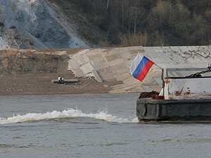 На Томи спасли отдыхающих
