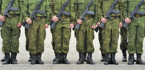 Около 700 томичей отправятся на военную службу по контракту в этом году