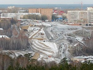 На Сибирской провалился автомобиль