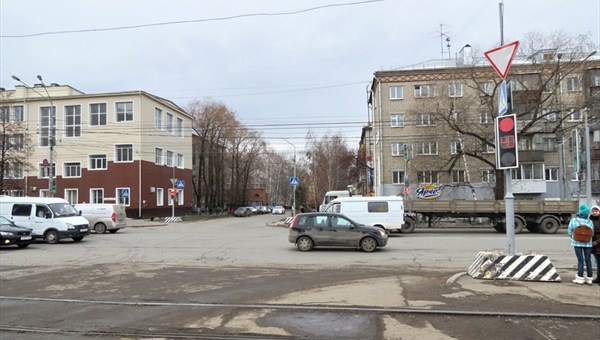 На Карташова в Томске установили новый светофор