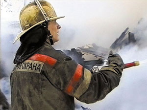 В результате пожара в багетном цехе погибла женщина