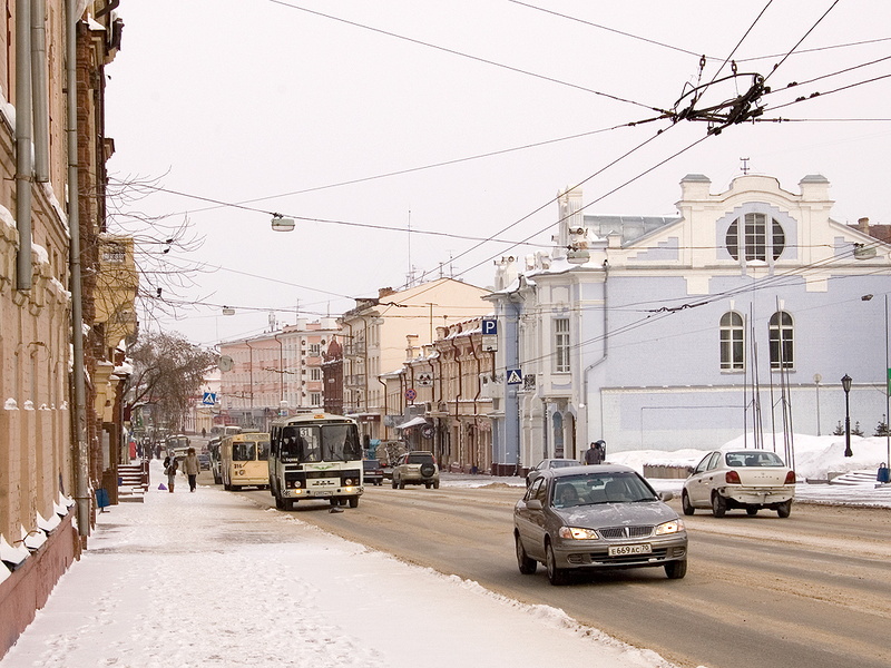 На пр. Ленина перекрыли движение