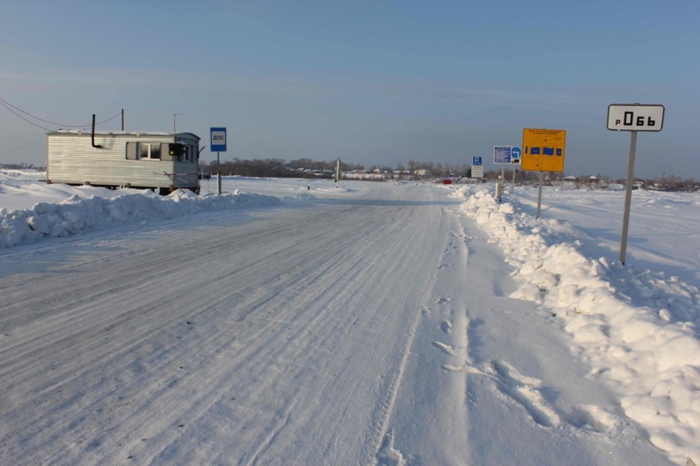 Автозимник с 2 ледовыми переправами ввели в Томской области