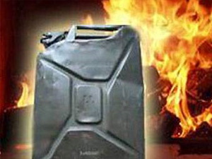 В области выпускник детдома пытался сжечь себя