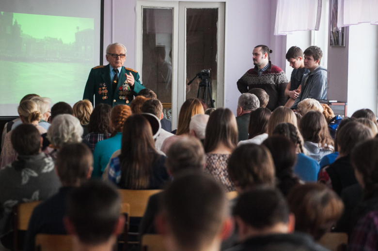 Горожане услышат песни о войне и встретятся с ветеранами на мероприятиях в библиотеках Томска