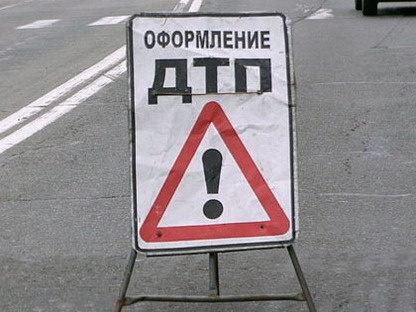 На трассе Томск — Колпашево столкнулись КамАЗ и МАЗ