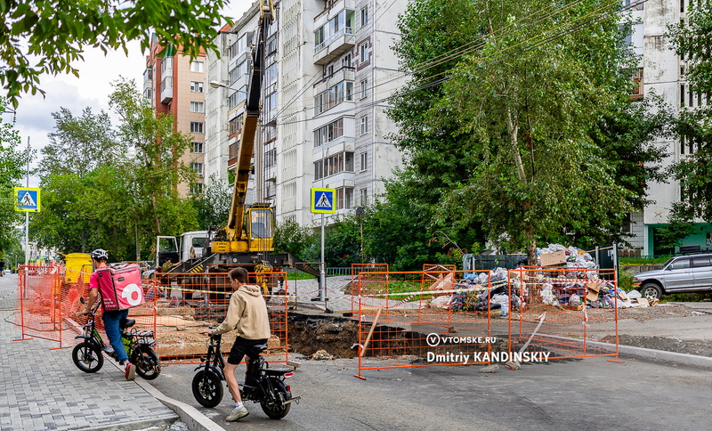 В «ТомскРТС» объяснили, почему раскопали новый асфальт на ул.Никитина