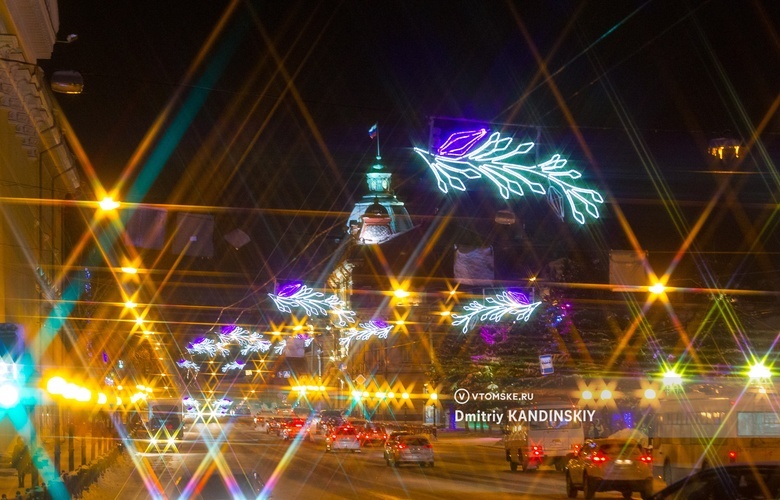 Трамваи и троллейбусы Томска в новогоднюю ночь будут возить пассажиров бесплатно
